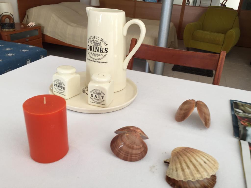 דירות טרוגיר Cozy Place On The Beach מראה חיצוני תמונה